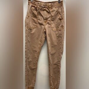 4 for $25 ☘️ American Eagle Tan Jogger Pants ☘️ - Size 4